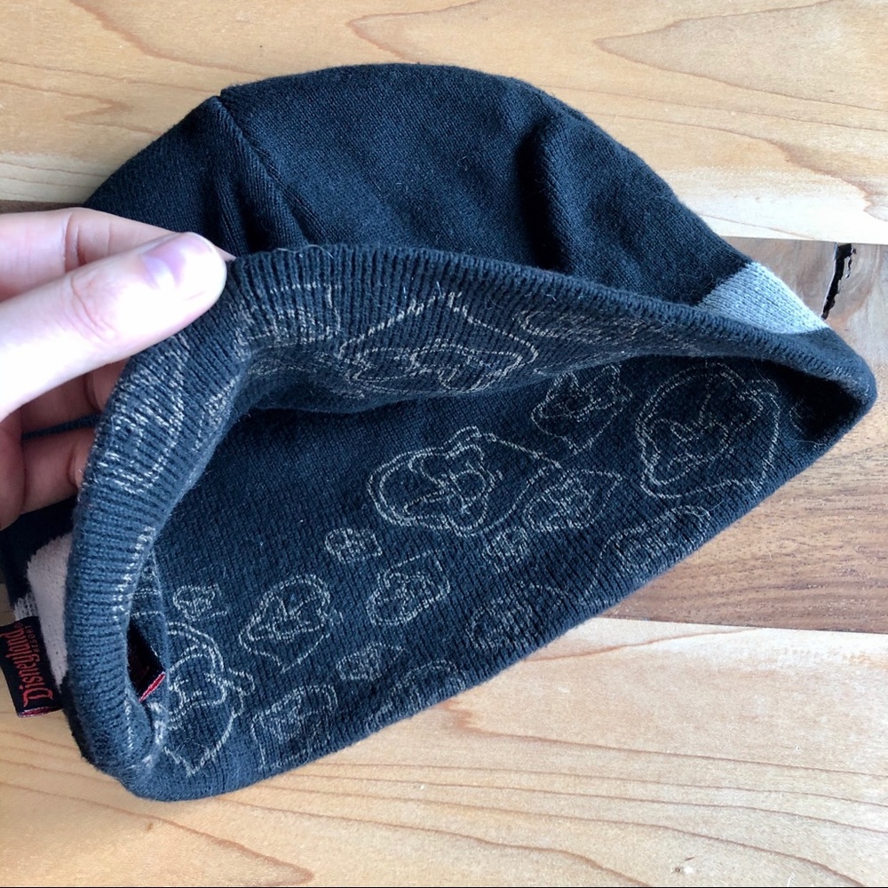 Disney Reversible Grumpy Beanie Black Gray